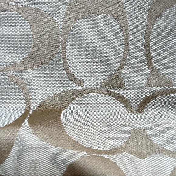 Coach Peach Signature Stripe Jacquard Hobo Bag F19281 - Picture 6 of 16